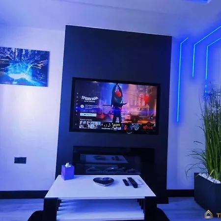 شقة #6 Tgha Luxury Two Bedroom In